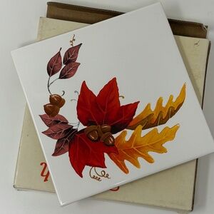 Russ Vintage Square Ceramic Trivet Wall Hanging A touch of Autumn Leaves Acorns